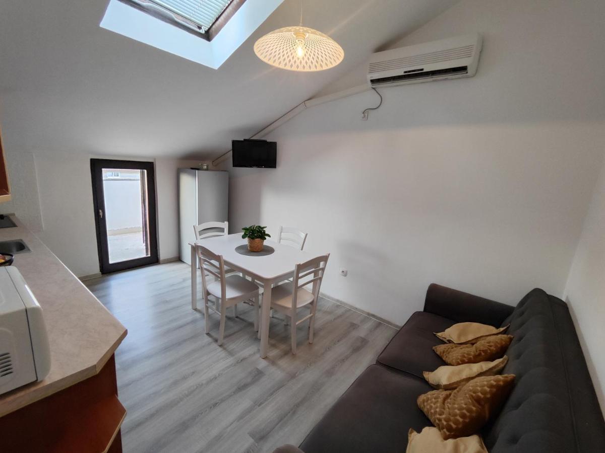 Apartments Urban 포레치 외부 사진